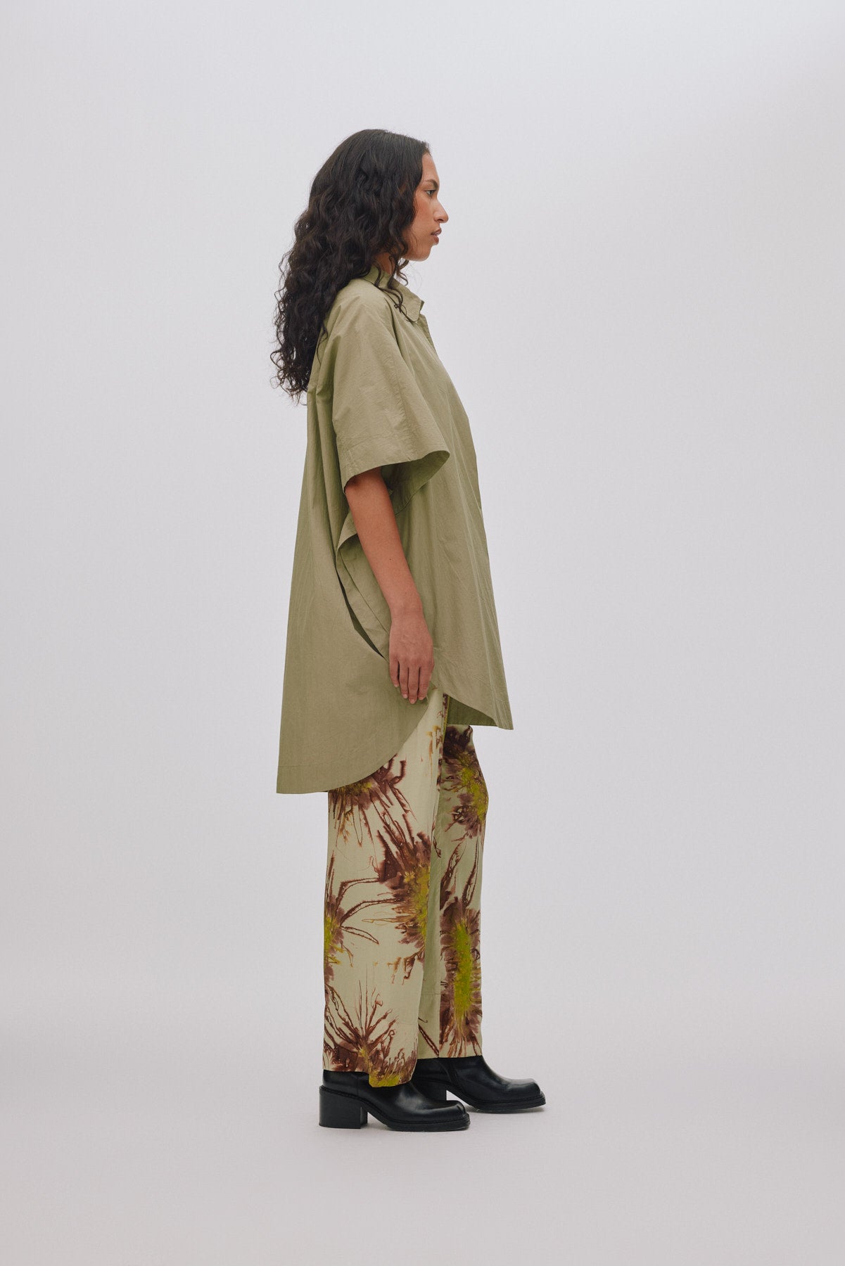 Berta - Poplin curved hem shirt dress I White 4 - Rabens Saloner
