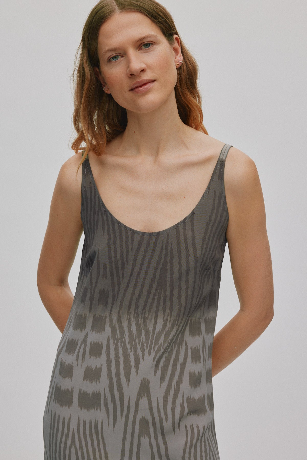 Maice - Ombre ikat slim string dress I Asphalt combo 5 - Rabens Saloner