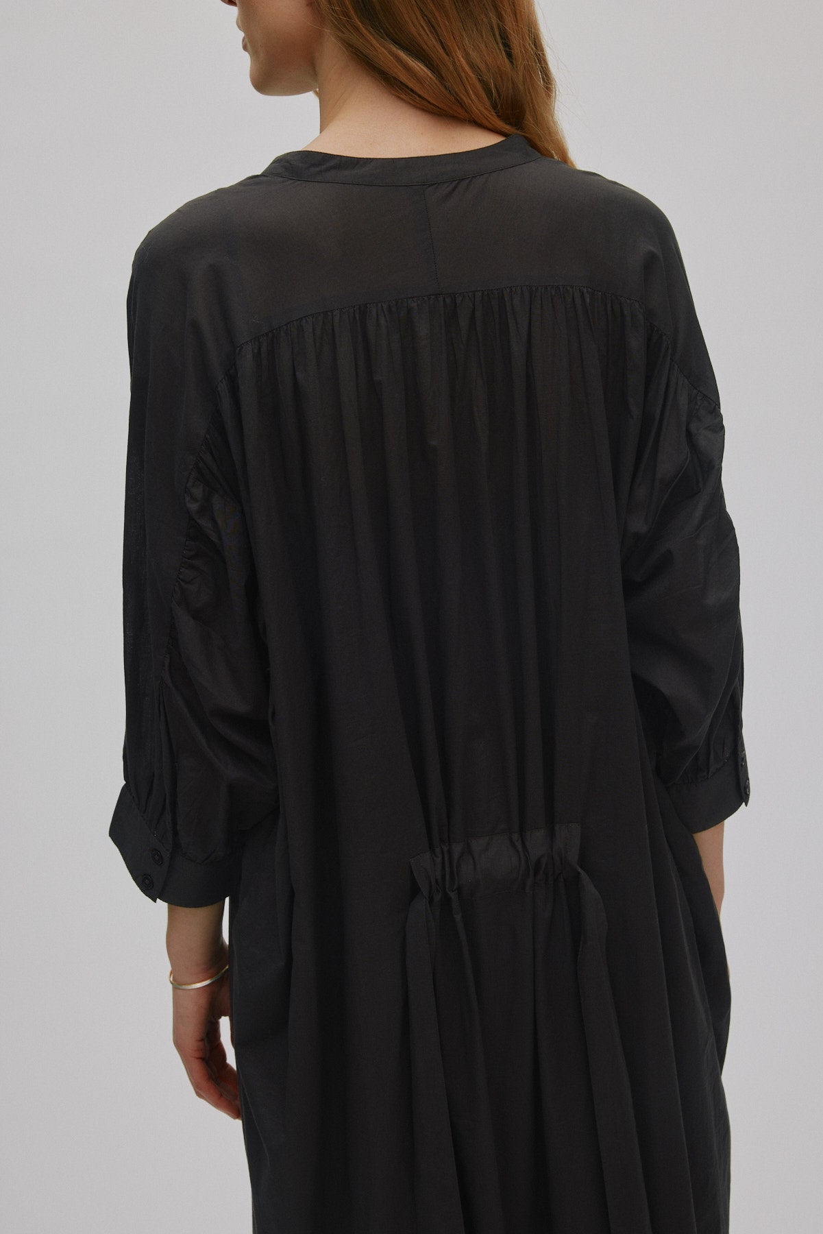 Tuva - Voile frill shirt dress I Liquorice 3 - Rabens Saloner