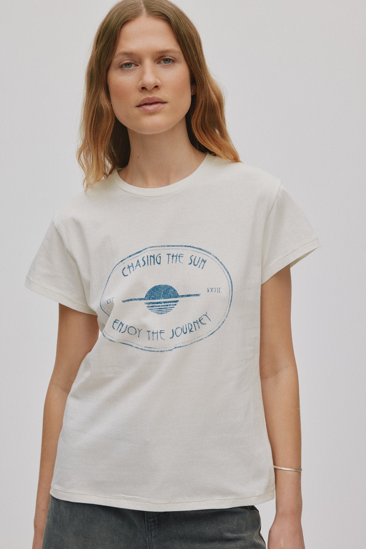 Ambla - Journey t-shirt I Chalk 2 - Rabens Saloner