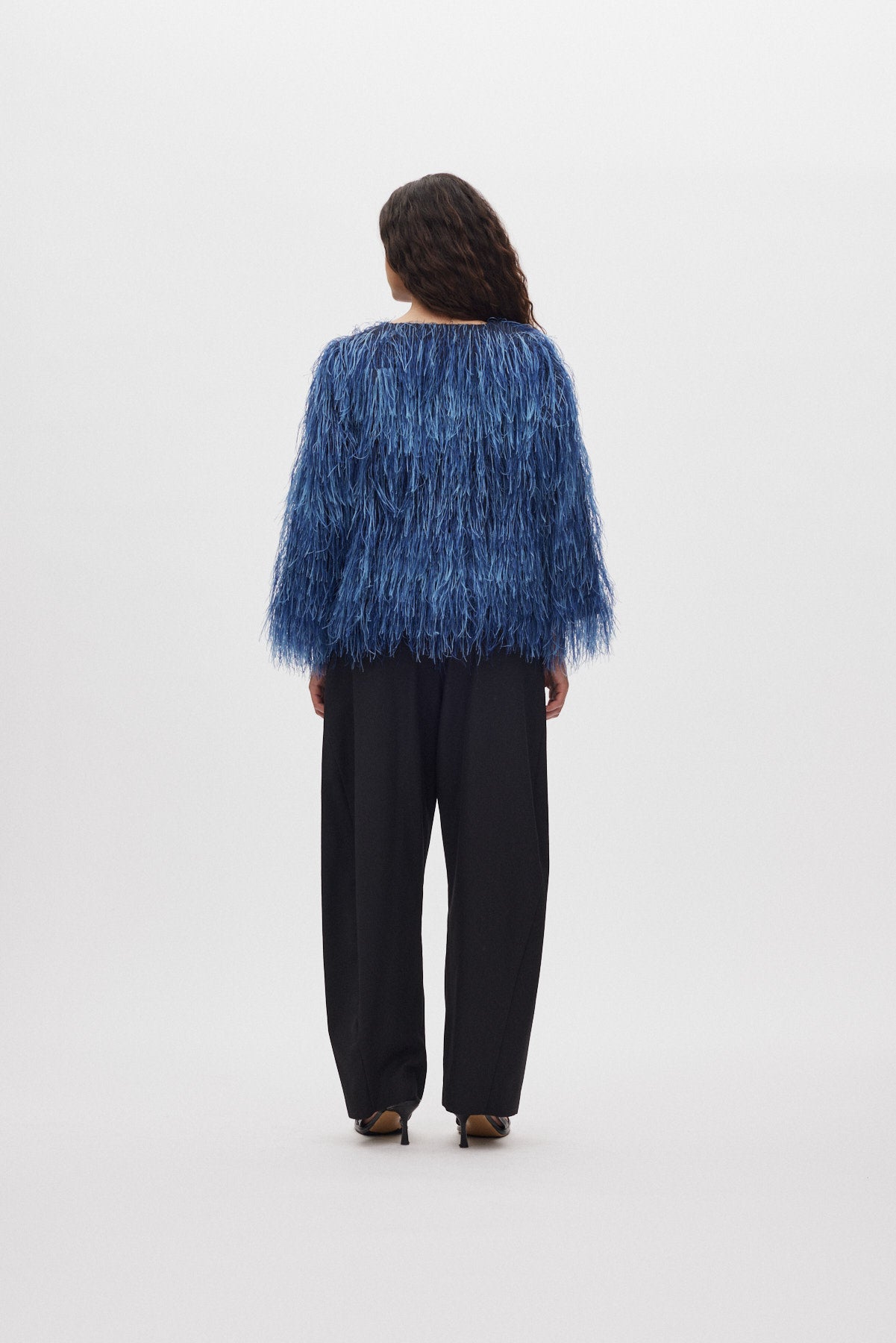 Safi- Plume blouse I PRE-ORDER I Navy 4 - Rabens Saloner