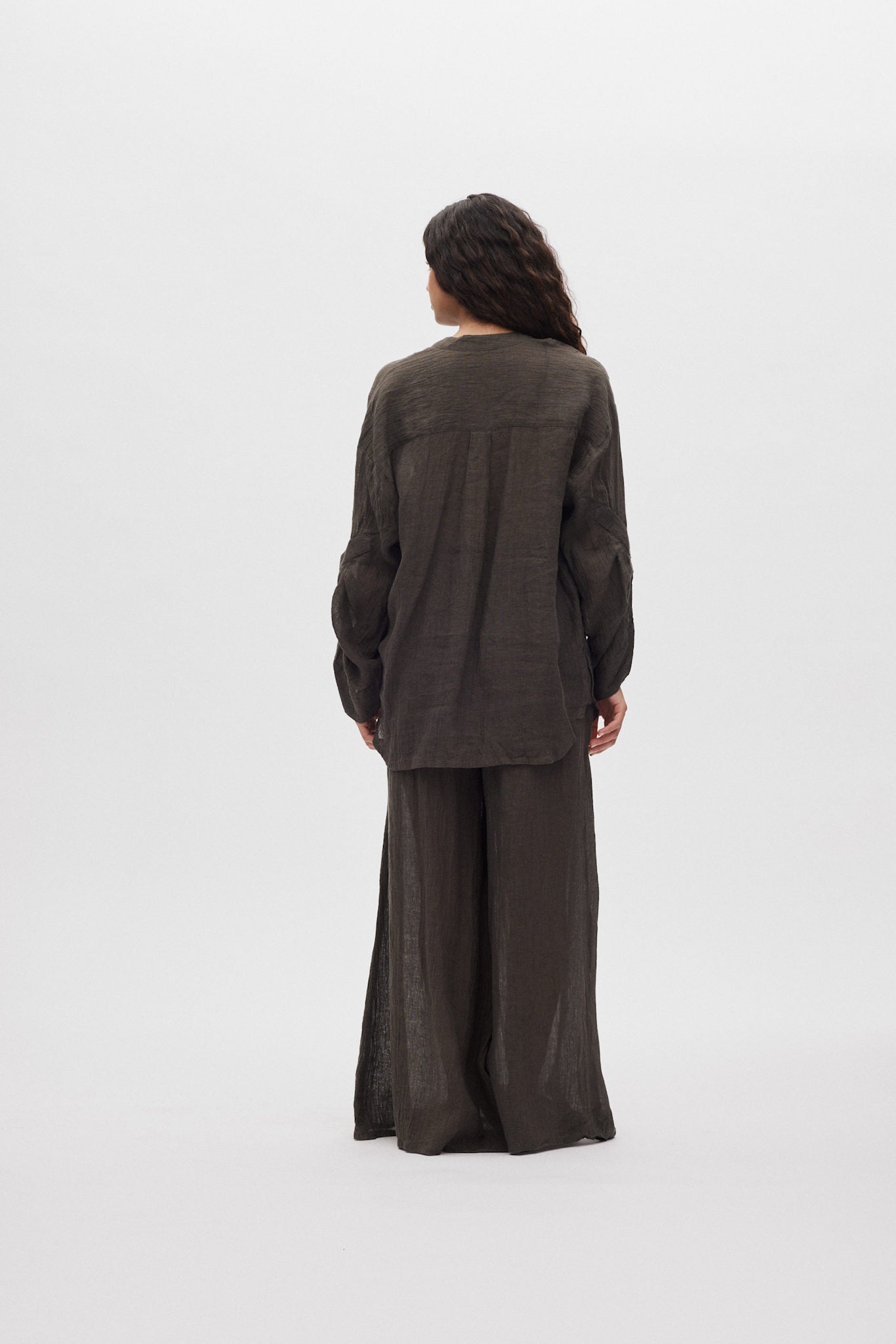 Bobbies - Crinkled oversize shirt I Faded black 11 - Rabens Saloner