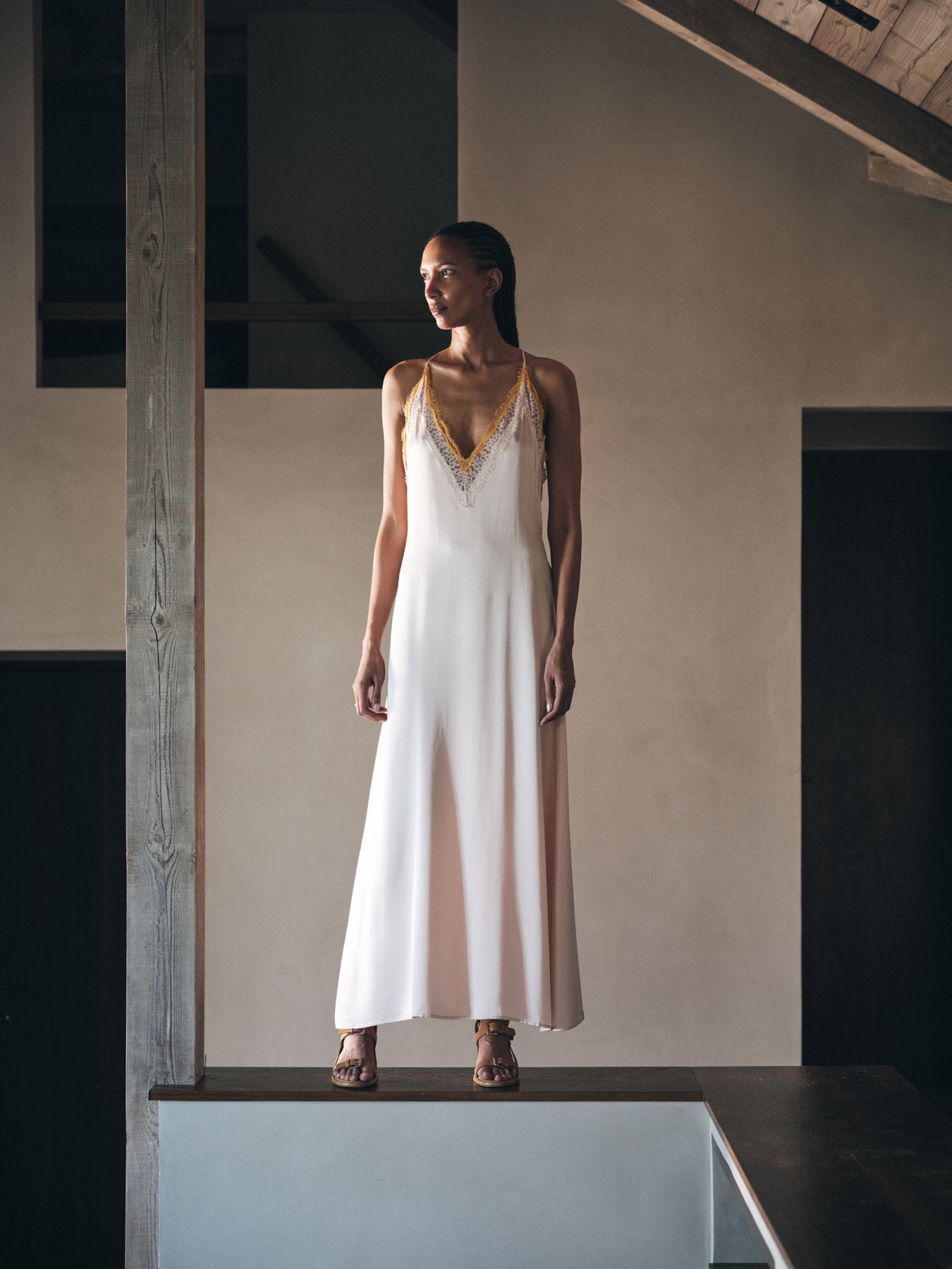 Chefira - Contrast lace camisole dress I Light rose 8 - Rabens Saloner