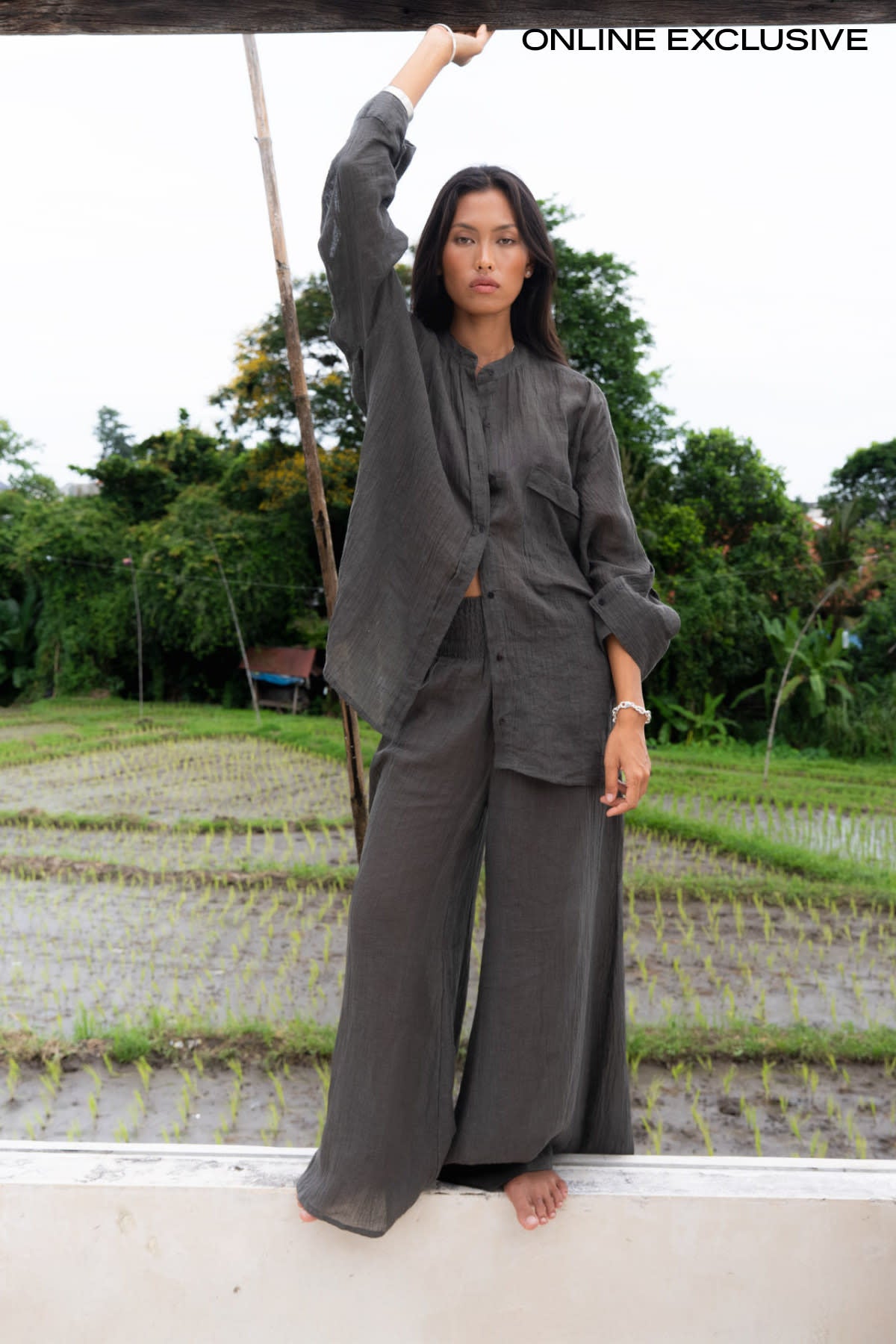 Karam - Crinkled wide leg pants I Faded black Faded black XS 1 - Rabens Saloner