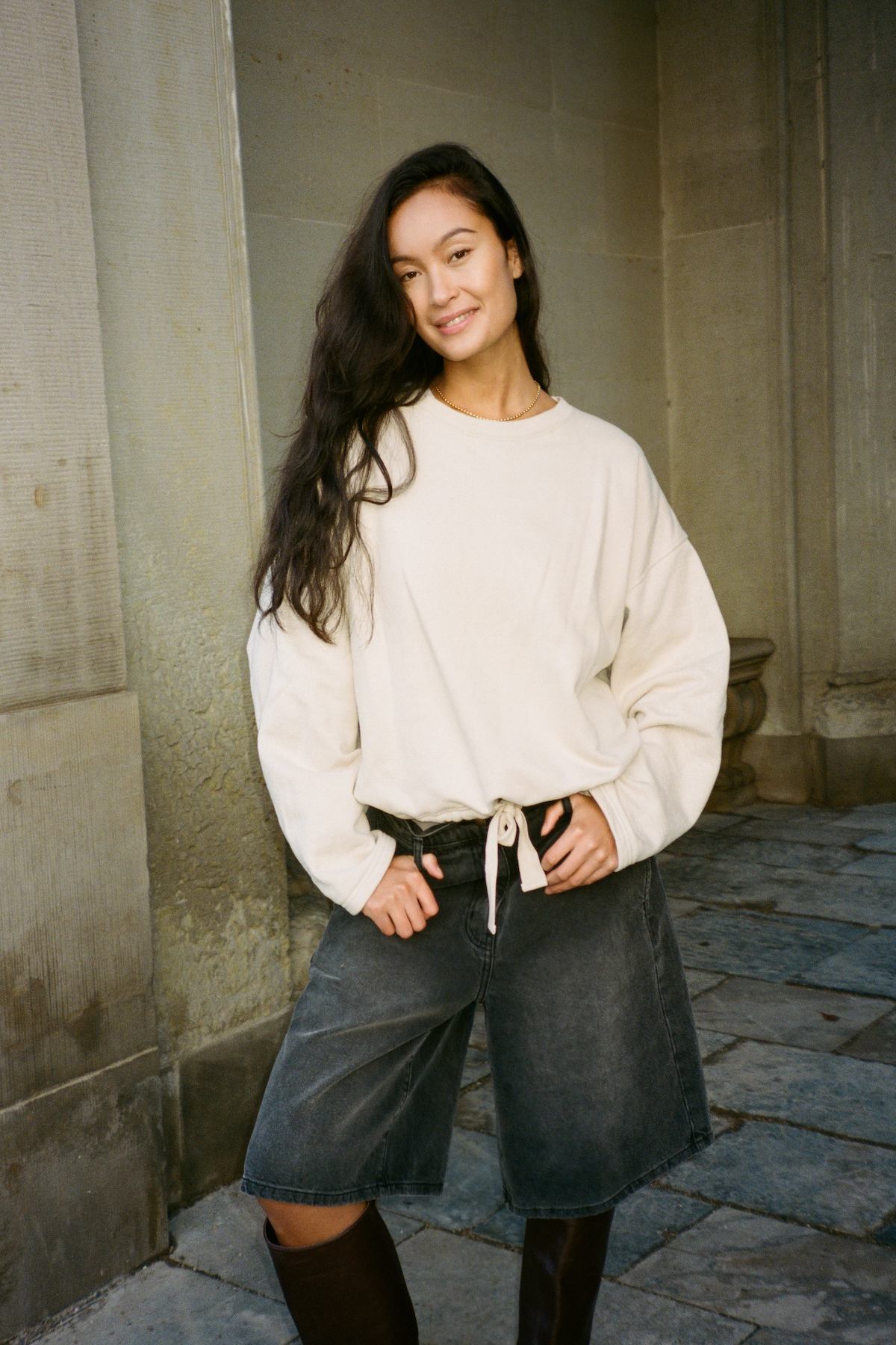 Sheela - Sweat drawstring top I Oyster 3 - Rabens Saloner